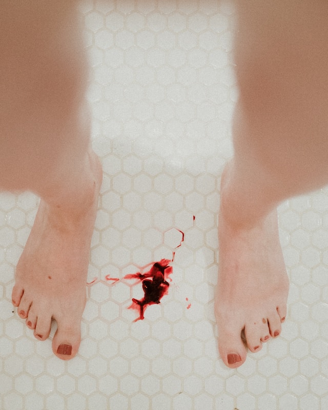 krev menstruace